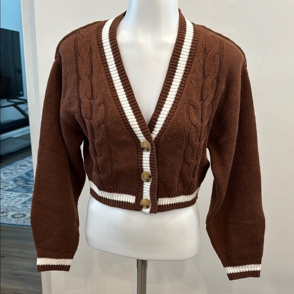 Love Tree Small Brown and White Cardigan Cropped Sweater - Picture 1 of 9